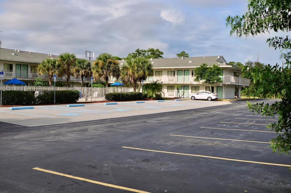 Motel 6-Ft. Pierce, Fl Fort Pierce Eksteriør billede