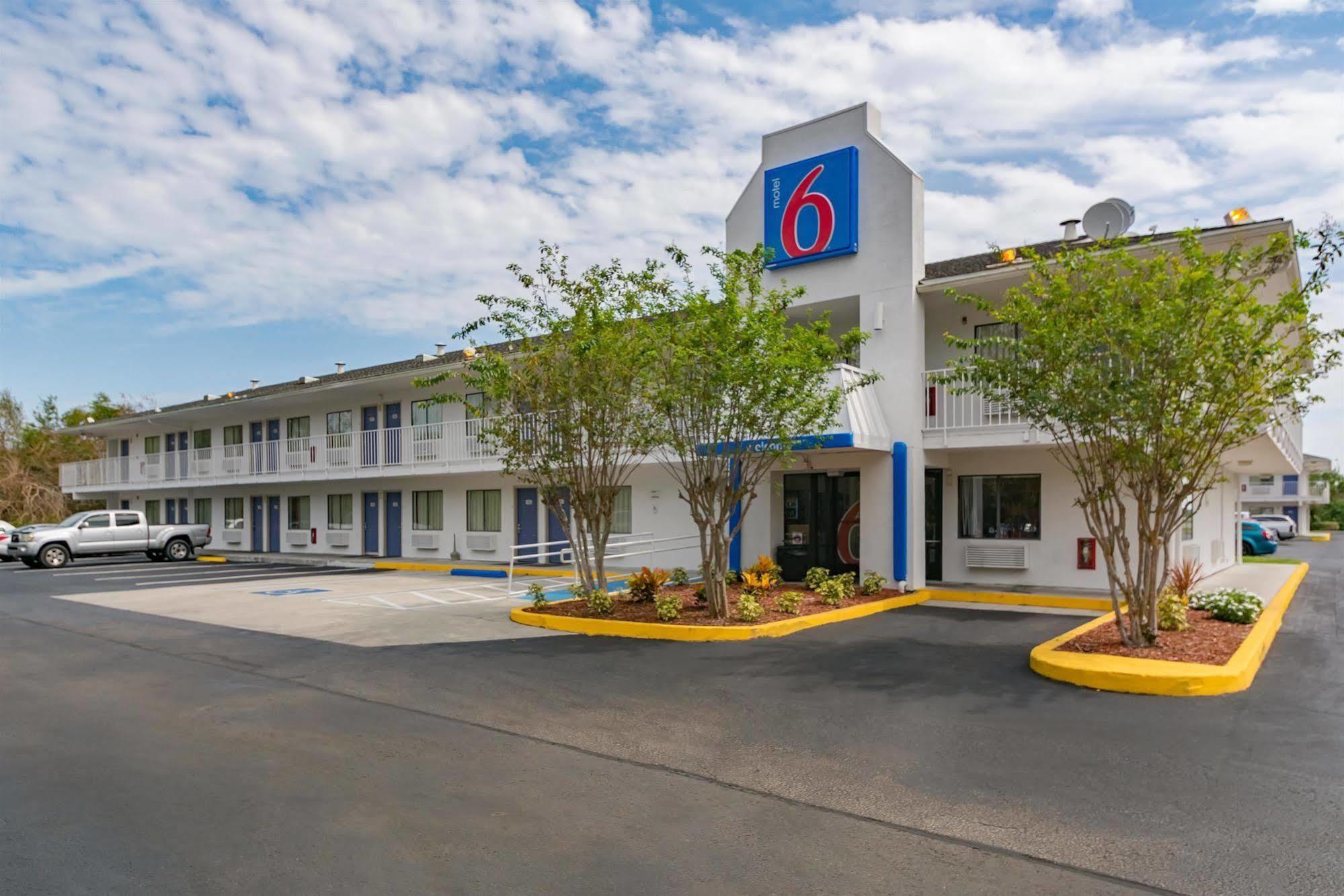 Motel 6-Ft. Pierce, Fl Fort Pierce Eksteriør billede